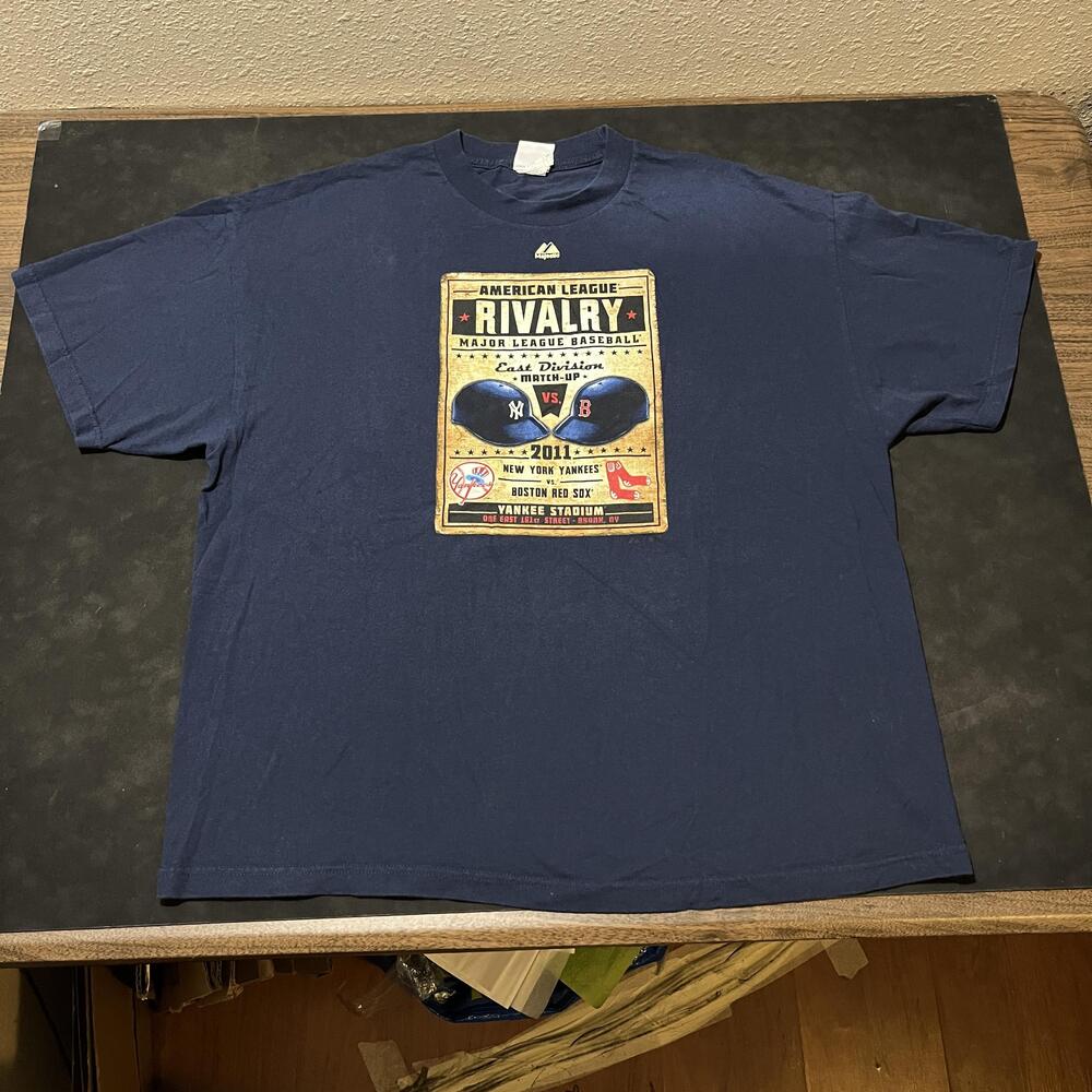 New York Yankees Shirt Vintage 2XL MLB Baseball Rivalry Red Sox Yankee Stadium